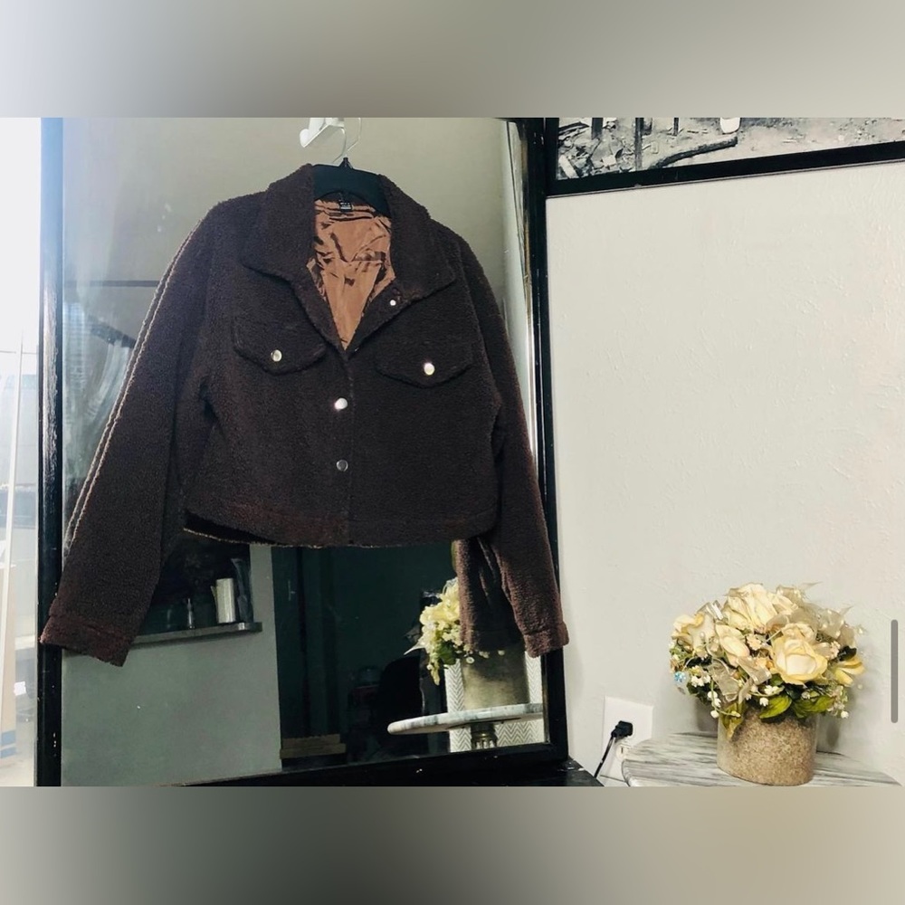Dark brown fluffy utility crop jacket